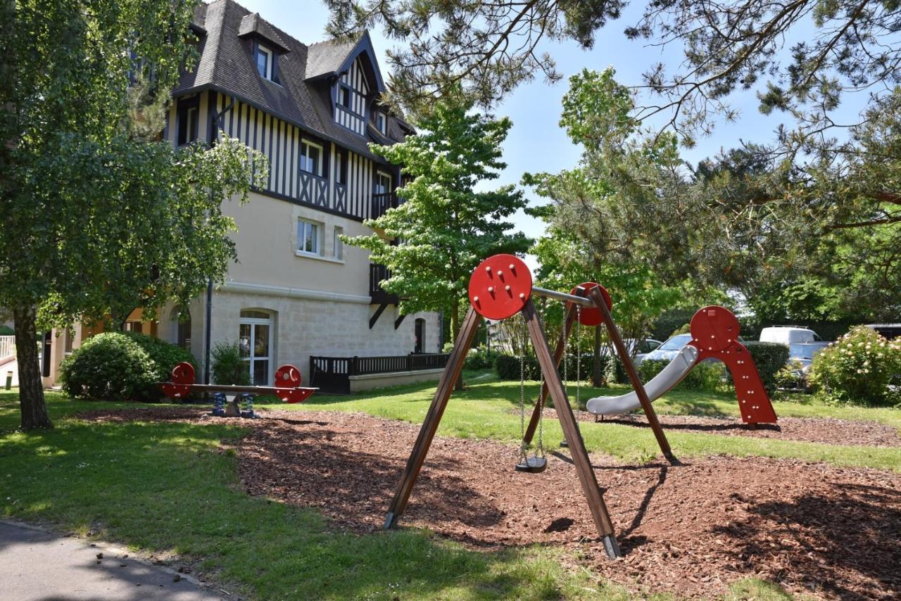 Tres Bel Appartement 8 Personnes Wifi Offert Deauville Exterior photo